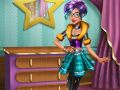 Jogo Tris: Vestir a boneca para a passarela online